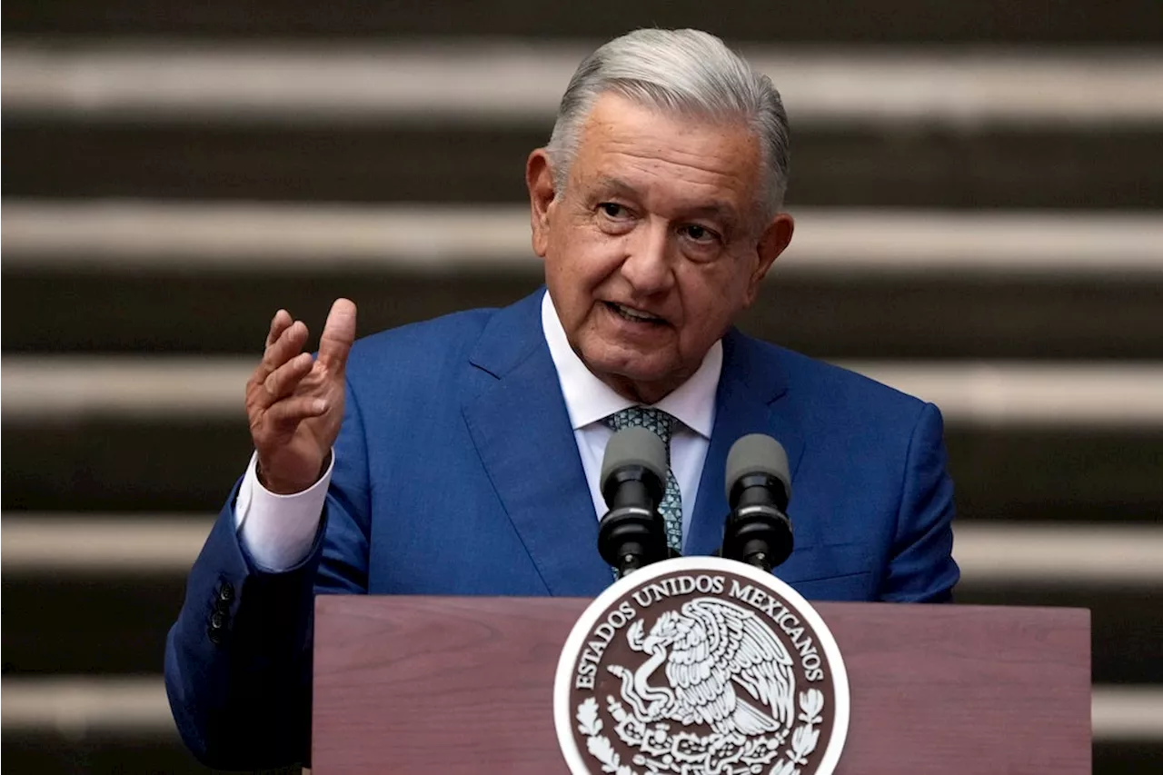 AMLO says he’ll force Mexican freight rail companies to offer passenger service