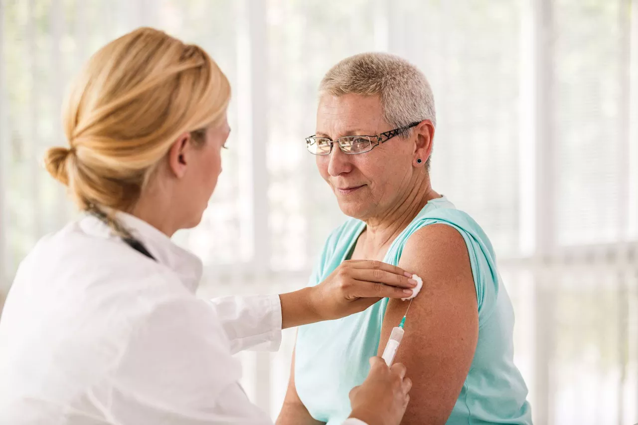 Getting COVID and Flu Shots Together May Slightly Increase Risk of Stroke in Older Adults