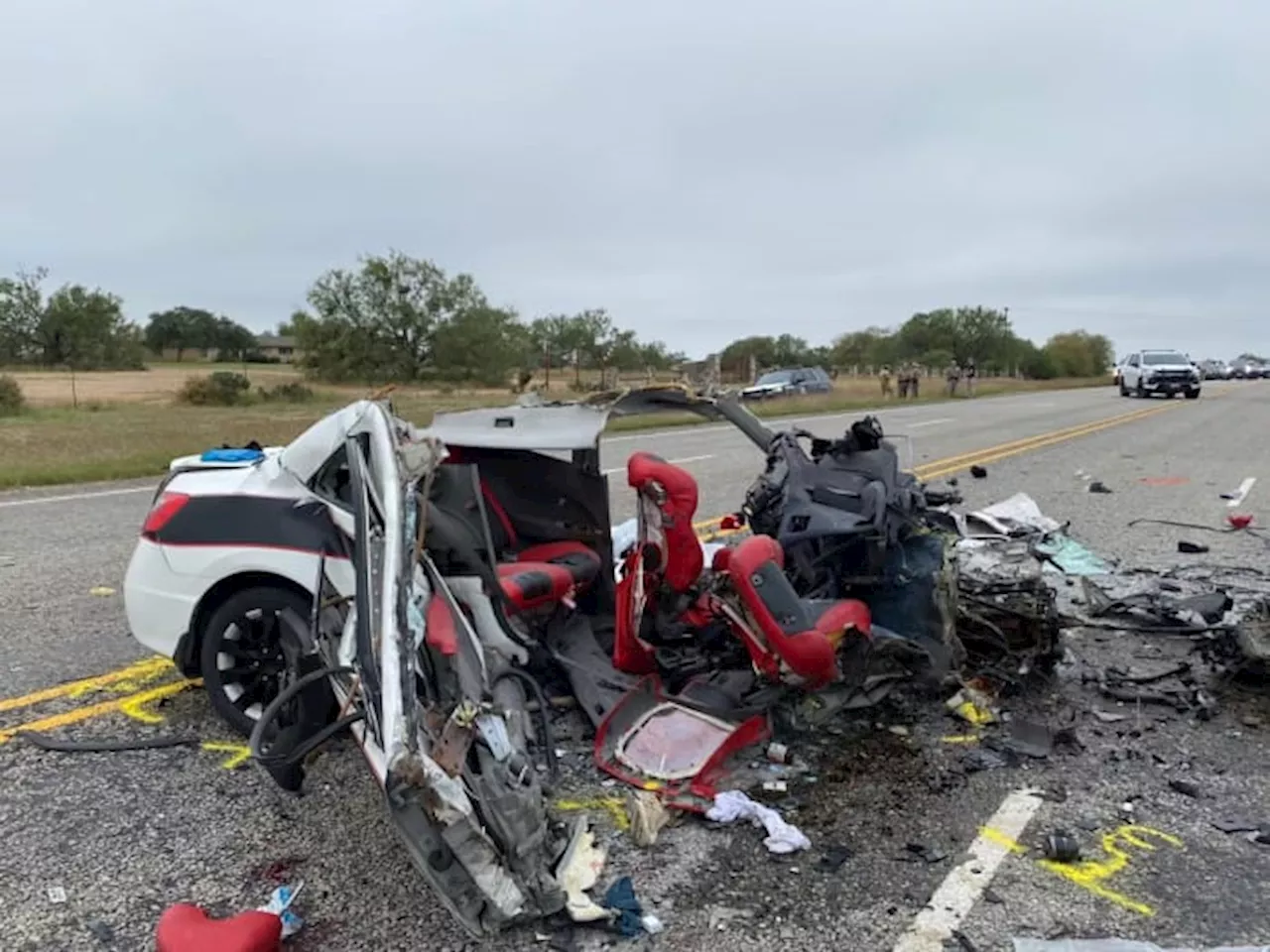 7 people killed in head-on crash near Batesville, including human smuggling suspect, DPS says