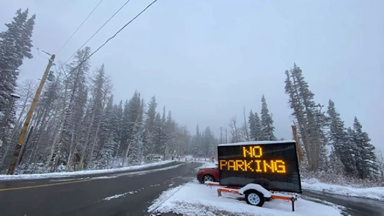 Snow closes Guardsman Pass for season, visitors enjoy early taste of winter