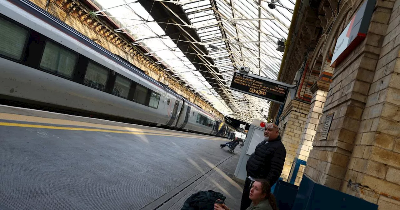 Royaume-Uni : compromis entre compagnies ferroviaires et syndicat pour mettre fin aux grèves