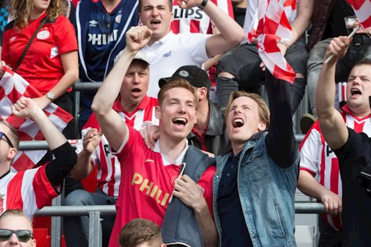 « Les Lacs du Connemara » au PSV, le voyage musical inattendu du RC Lens à Eindhoven