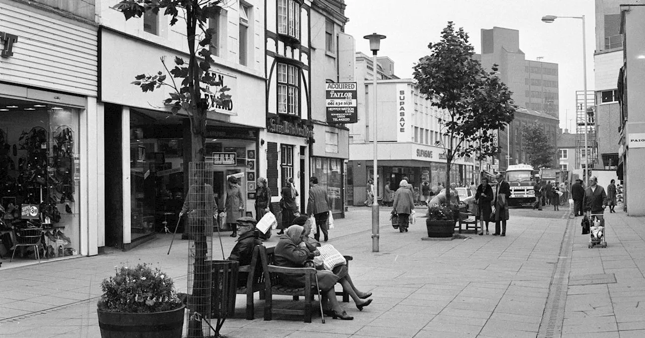 Greater Manchester town centre pics are a fascinating glimpse back in time