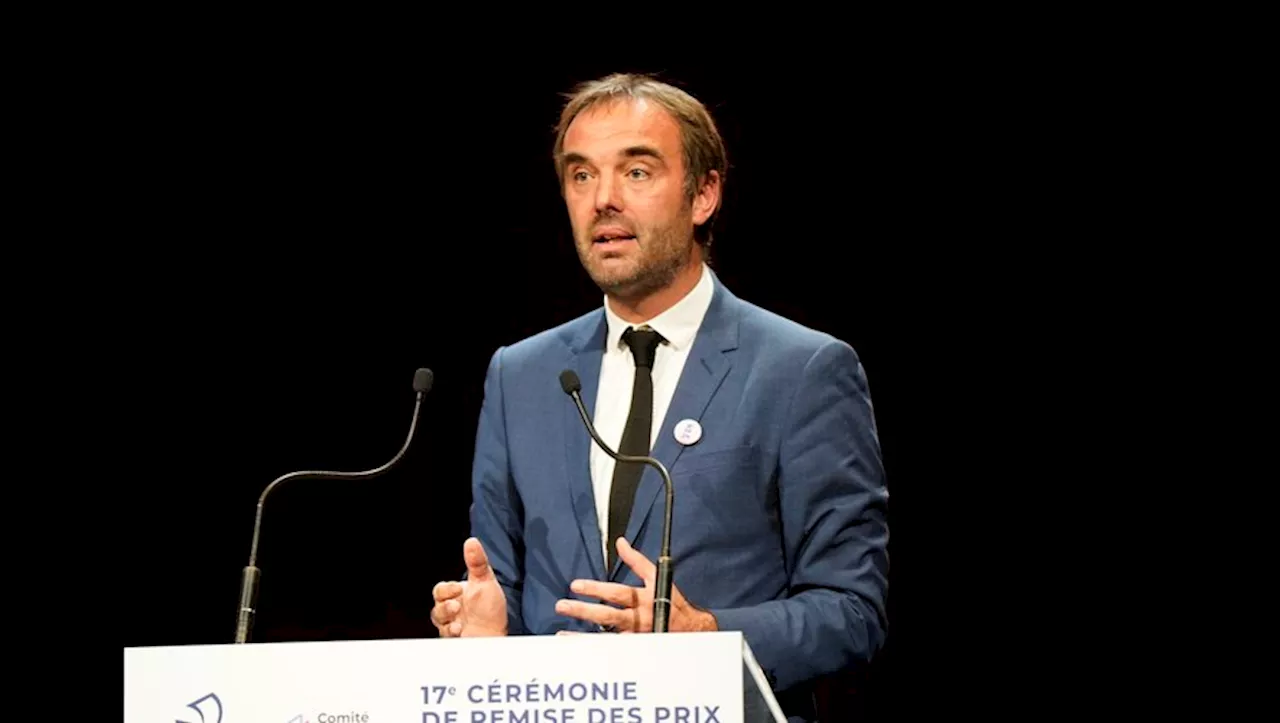 Le prix national de la laïcité 2023 remis à Paris au maire de Montpellier Michaël Delafosse