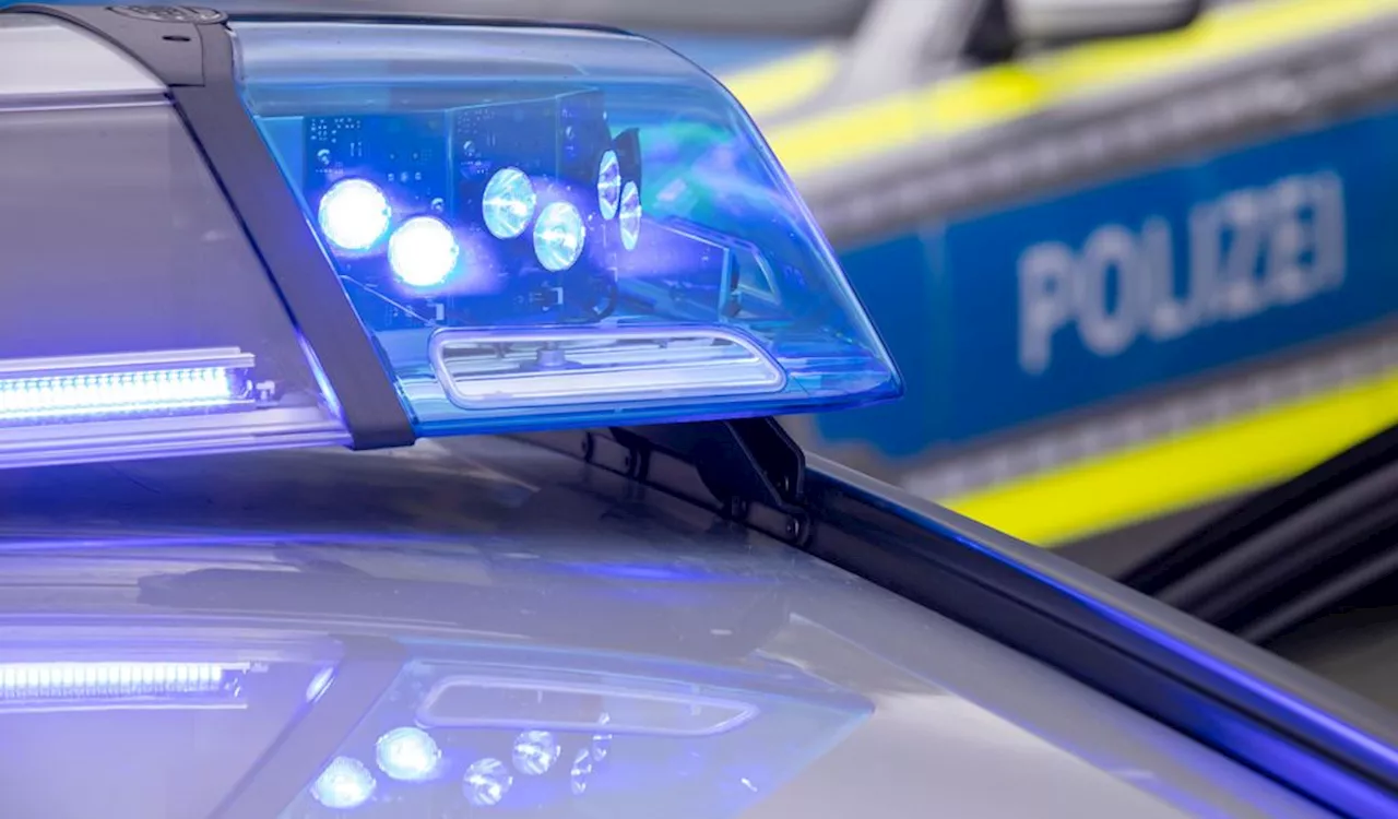 Lehrerin mit Schusswaffe bedroht: Großeinsatz an Schule in Blankenese