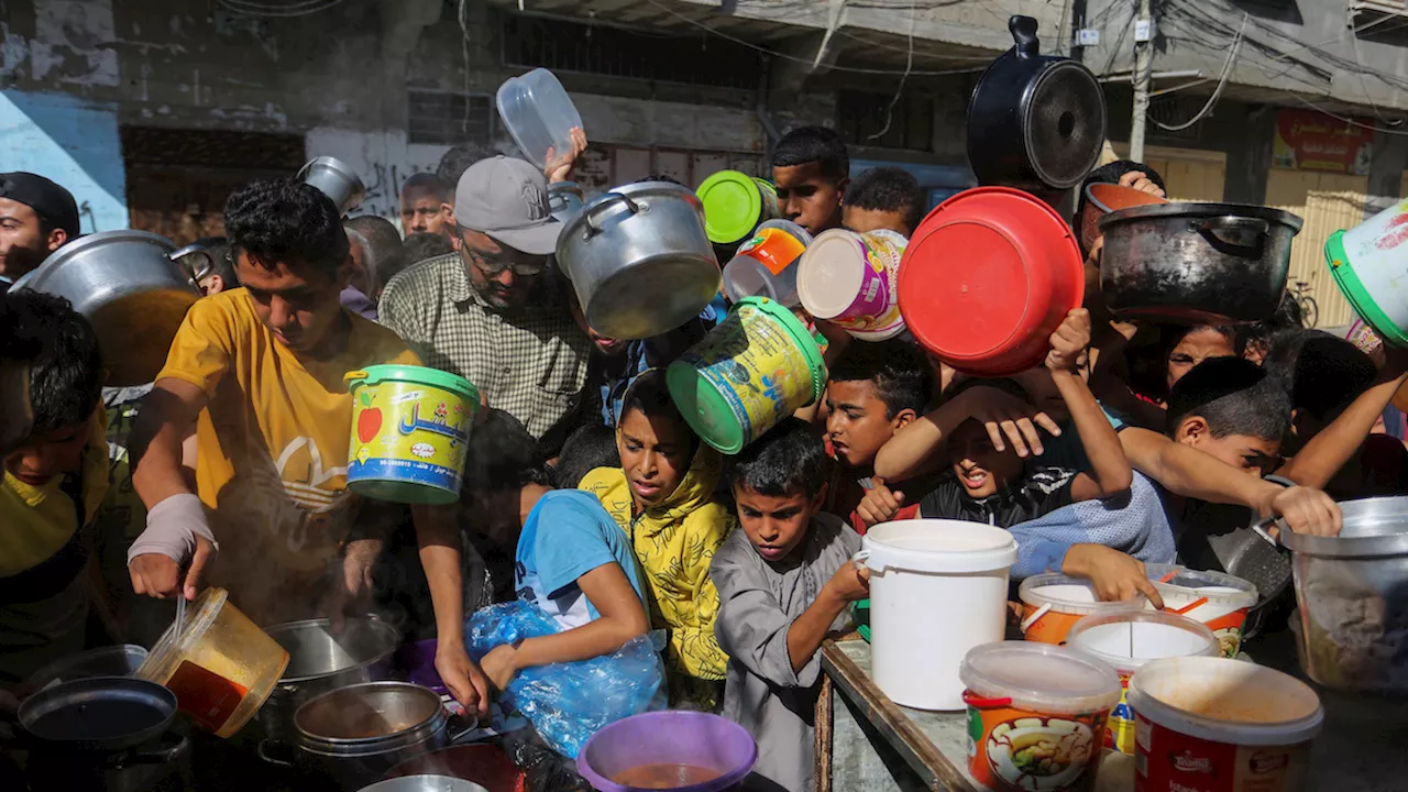 Israel-Hamas fight heats up in Gaza City, accelerating exodus of Palestinians to the south