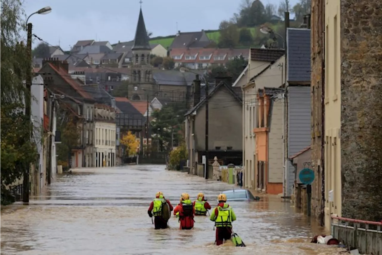 Water van rivieren in Frans departement Pas-de-Calais zakt niet, scholen van 74 gemeenten gesloten