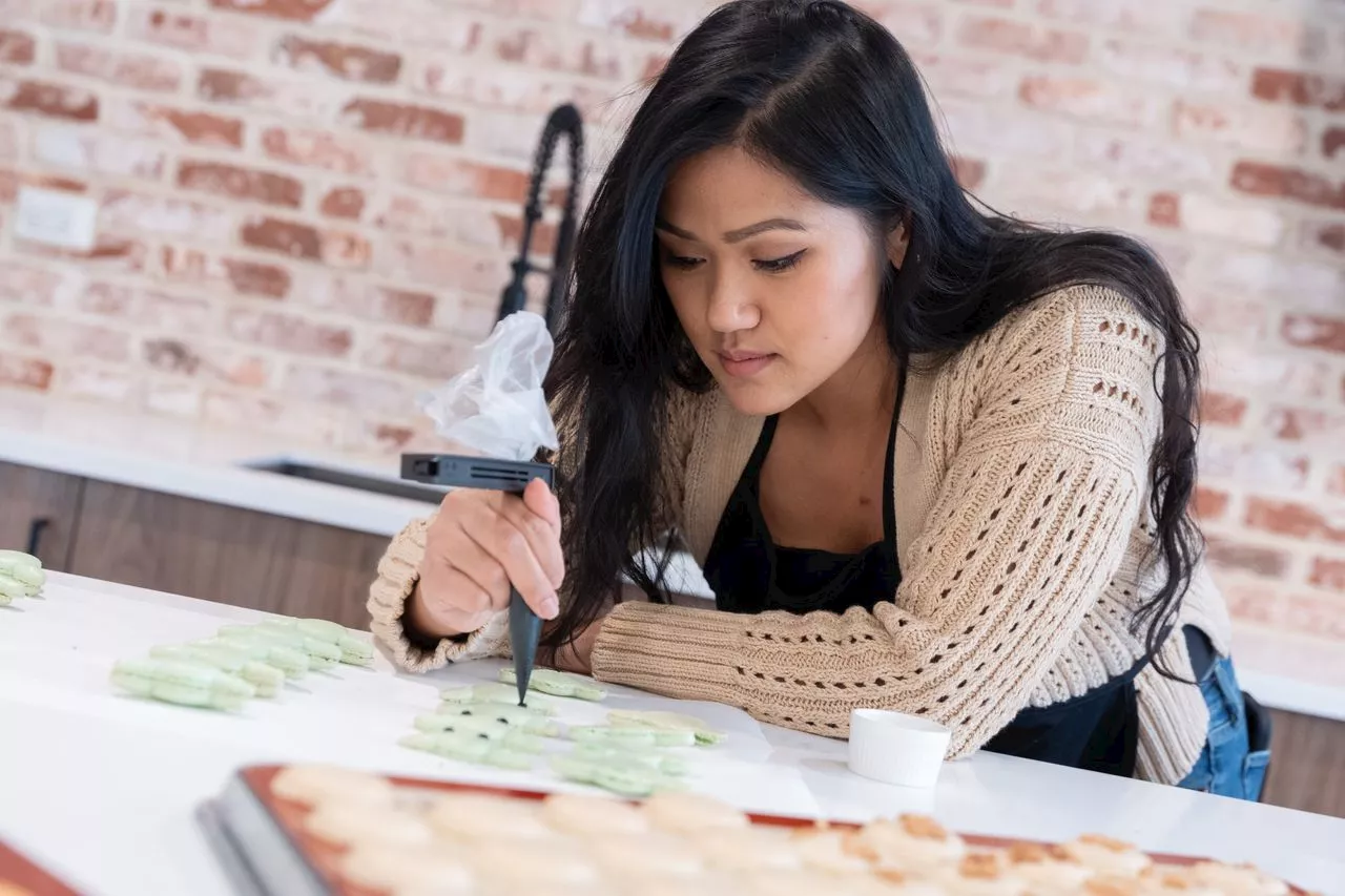 Dentist by day, macaron machine by night. Inside this N.J. baker’s delicious double life.