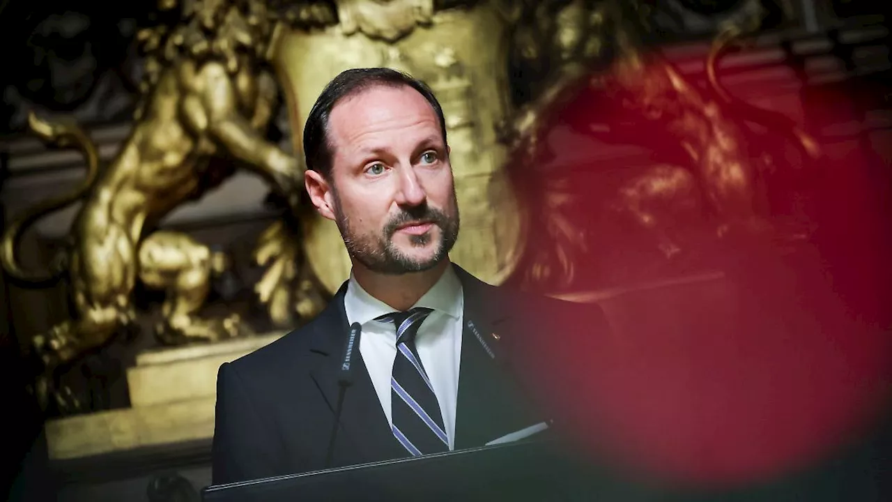 Hamburg & Schleswig-Holstein: Kronprinz Haakon zur Konferenz in Handelskammer eingetroffen