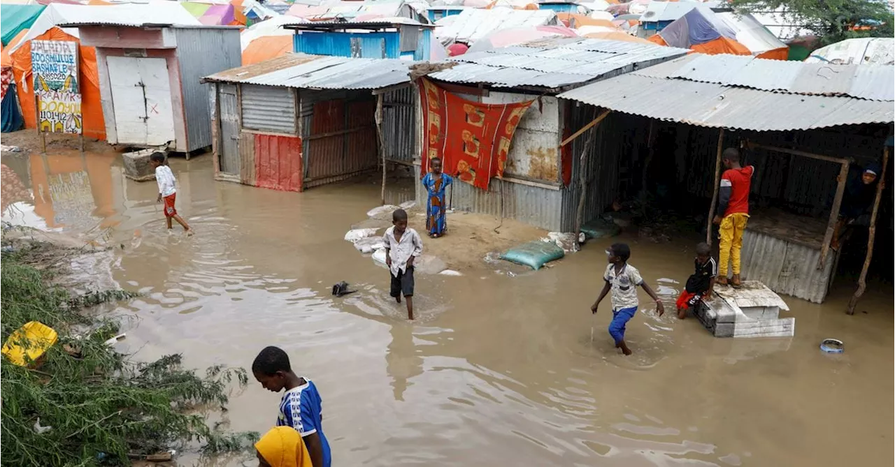 Worst floods in decades kill 29 in Somalia, hit towns across East Africa