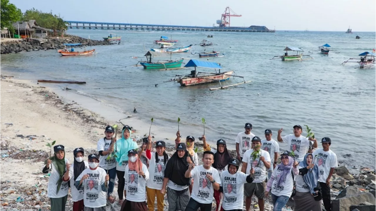 Cegah Abrasi di Pesisir Pantai Lampung, KNP Gelar Penanaman Mangrove Bersama Warga