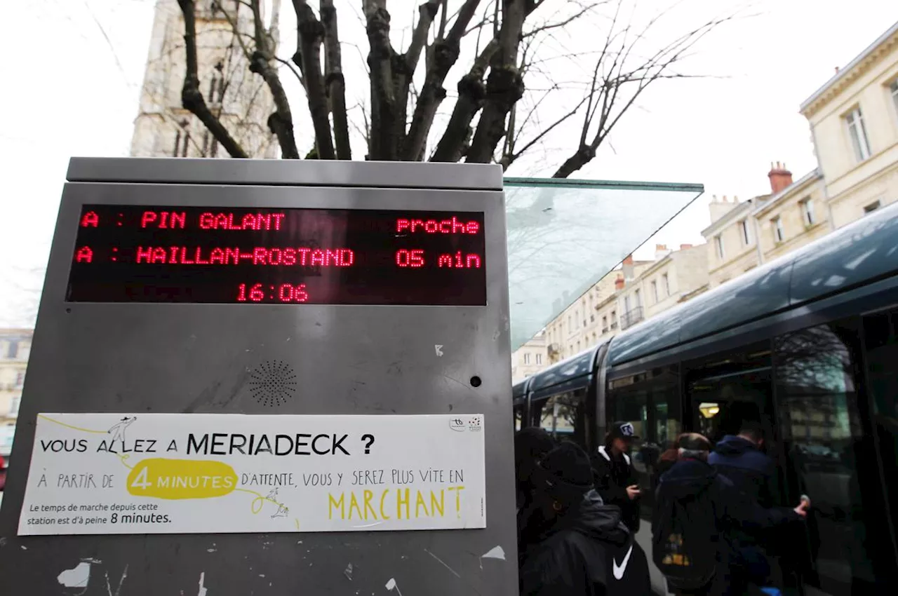 Un blessé dans une collision entre un tramway et une voiture, près de Bordeaux