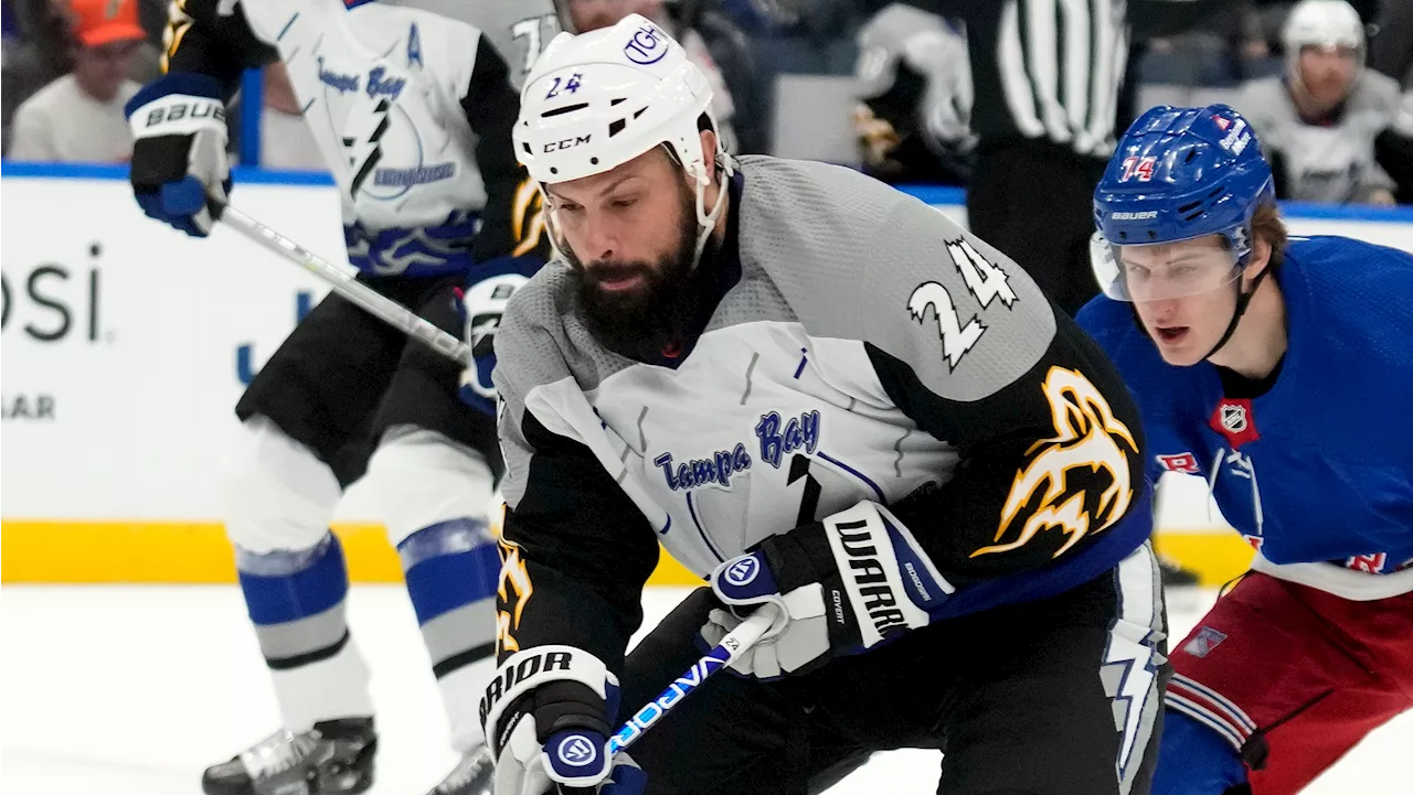 Wild acquire D Bogosian from Lightning for 2025 7th-round pick