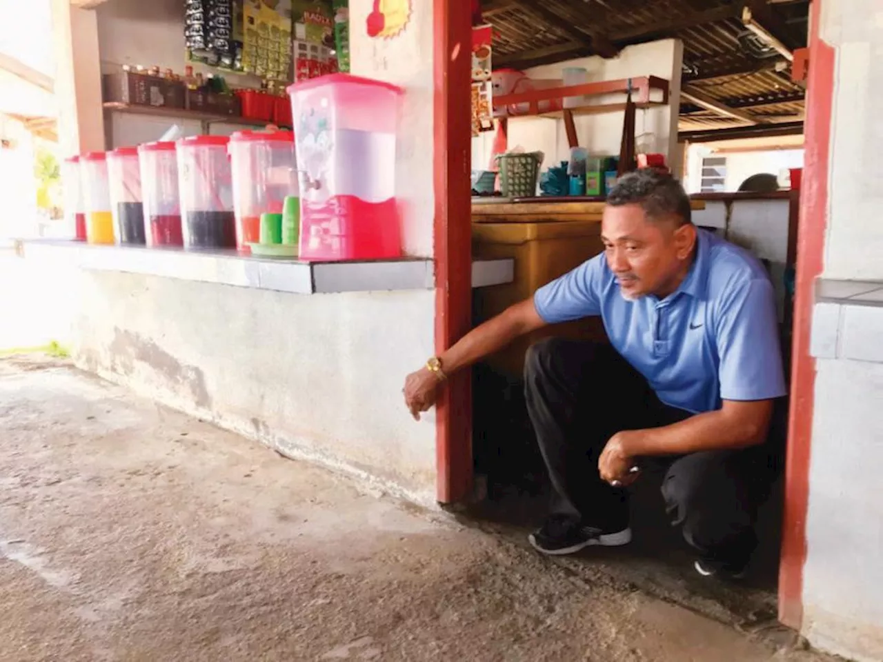 Penduduk Pantai Sabak siap sedia berdepan fenomena air pasang