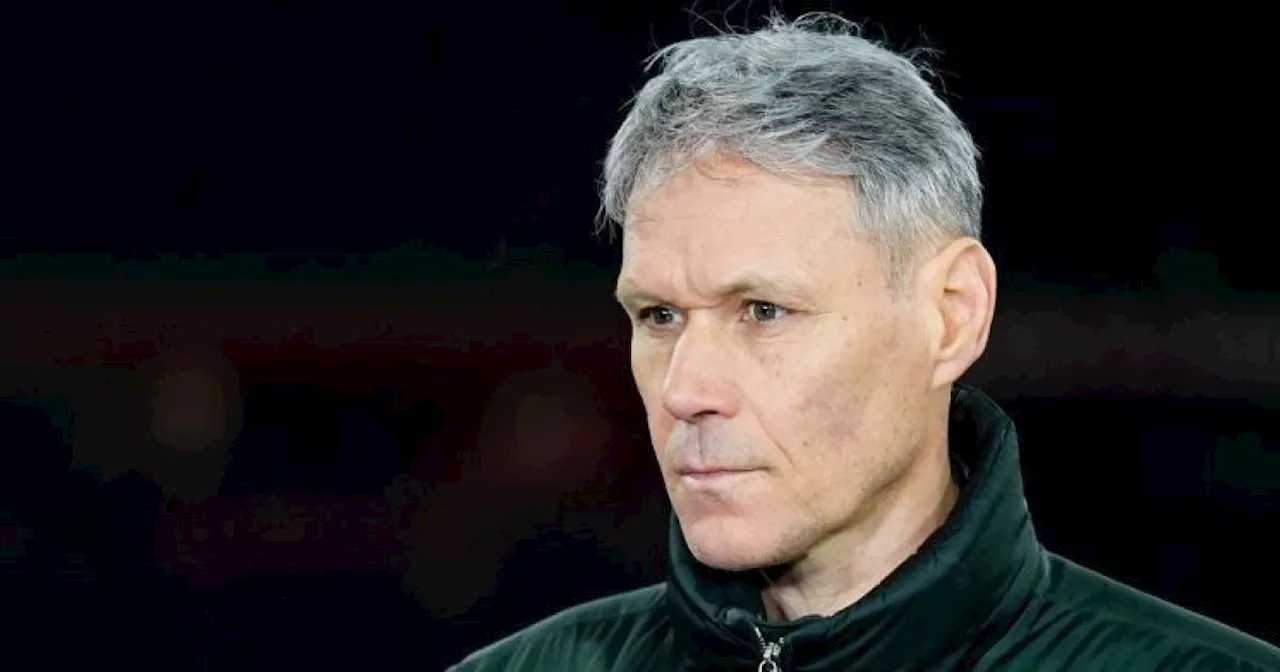 Van Basten kritisch op PSV-verdediging: 'Lastig karwei voor Nederlandse ploegen'