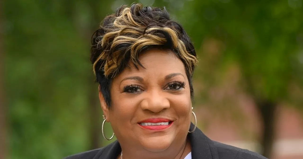 Deb Whitfield elected Lawrence mayor, becomes first Black mayor in Marion County