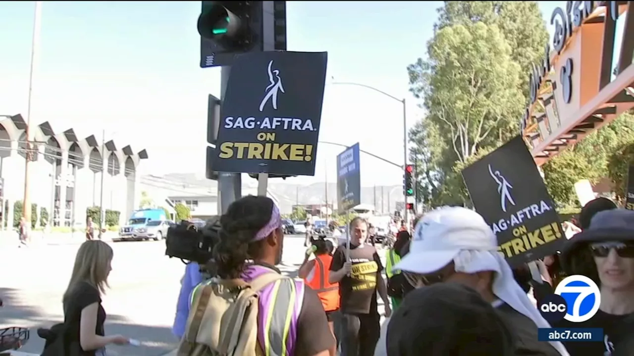 SAG-AFTRA leaders approve deal, Hollywood actors strike set to end after midnight