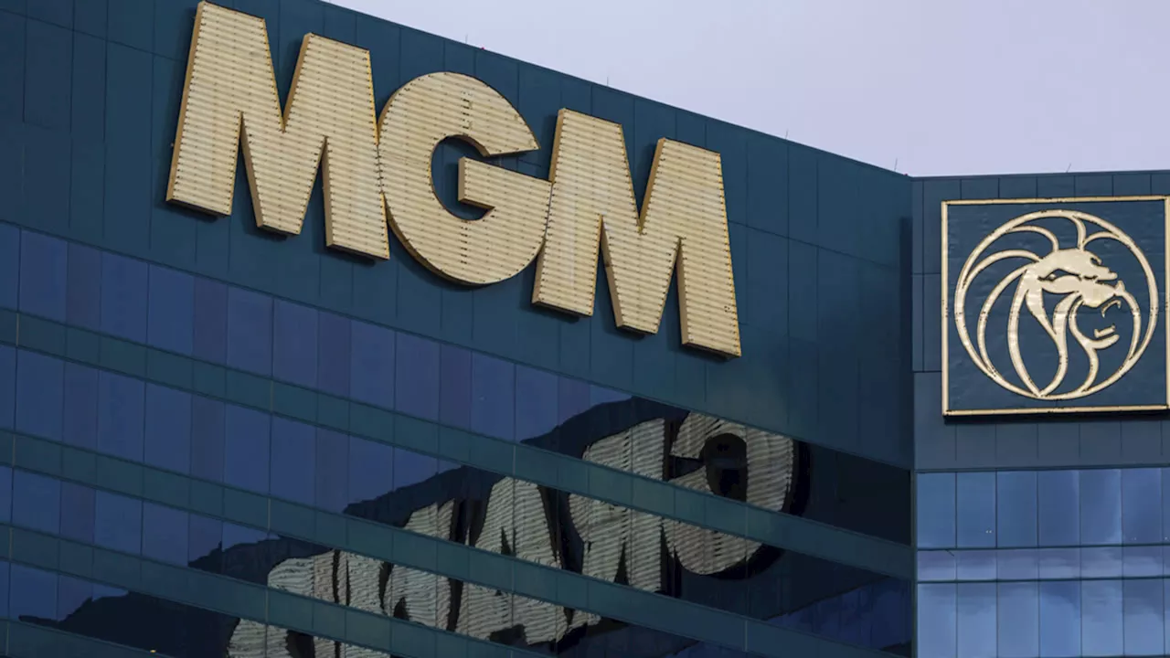 Las Vegas hotel workers union, MGM agree to tentative contract after deal with Caesars