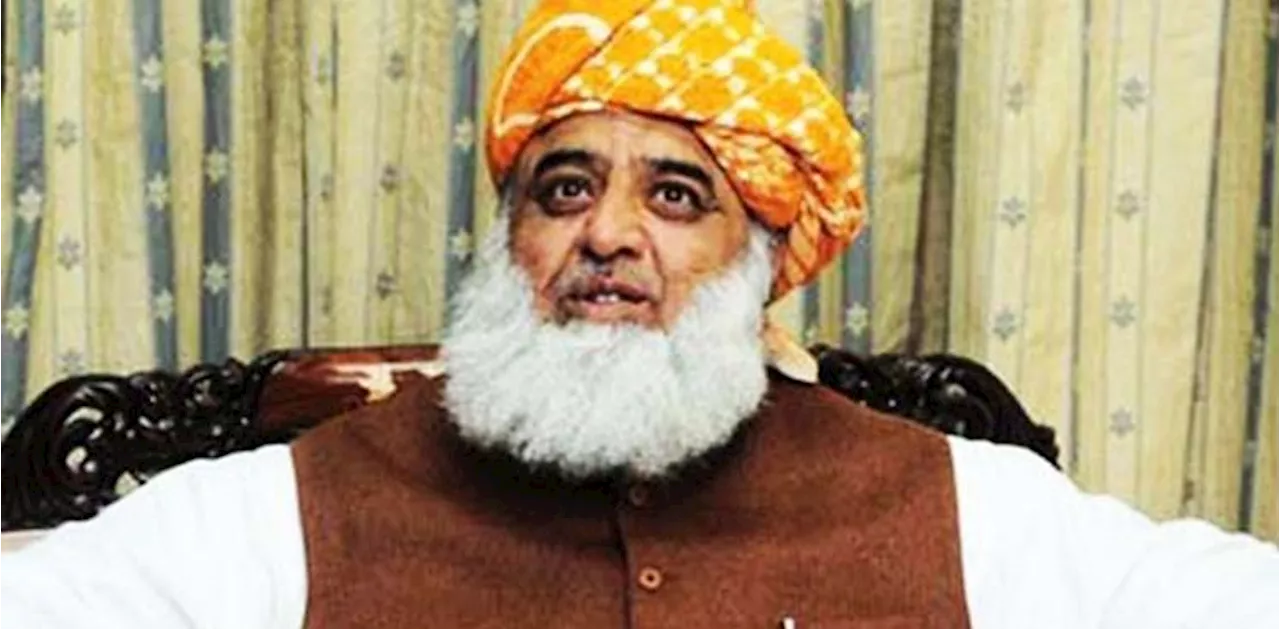 ’چاہتا ہوں چیئرمین پی ٹی آئی کے ہاتھ کھلے رہیں اور انہیں عوام میں شکست دیں‘