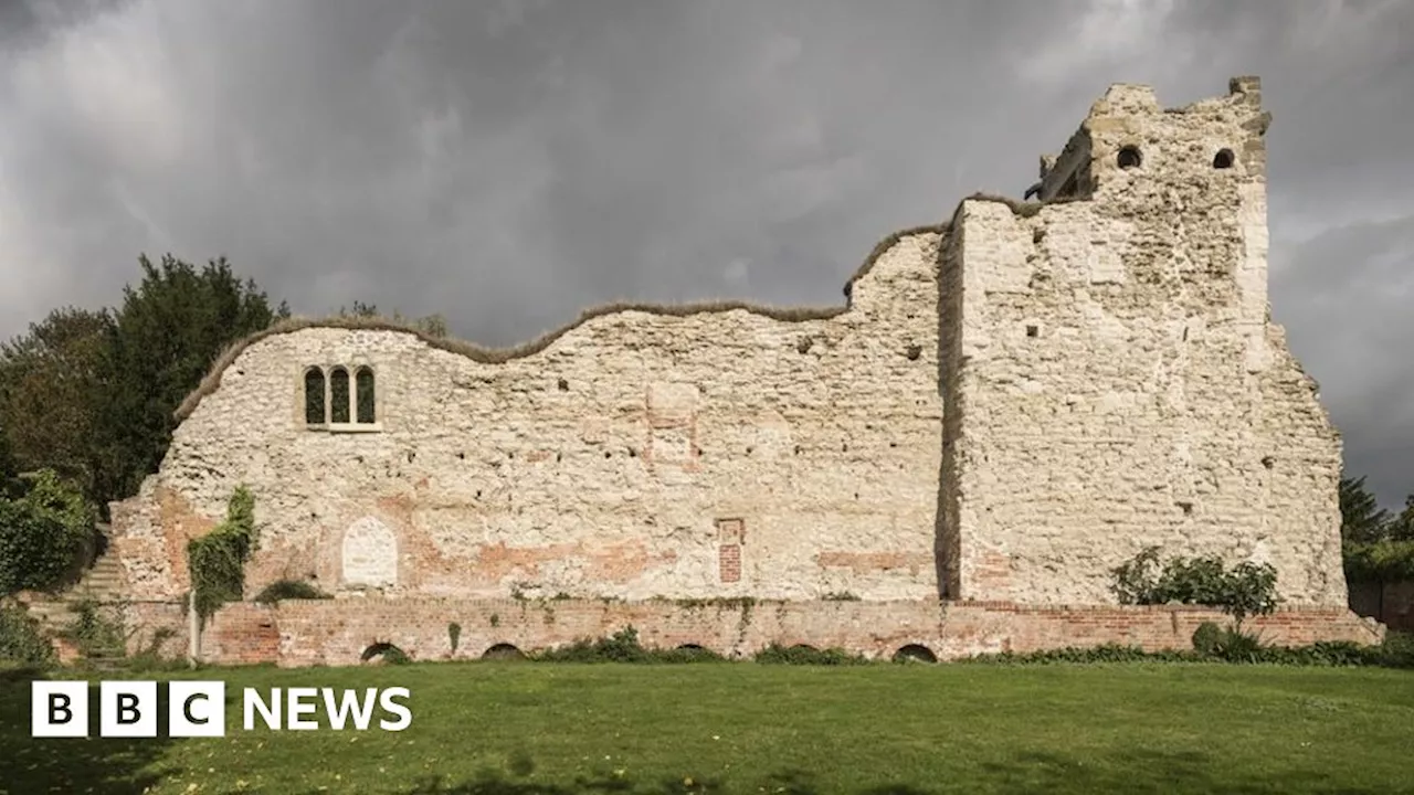 Wallingford Castle remains saved from ruin, Historic England says