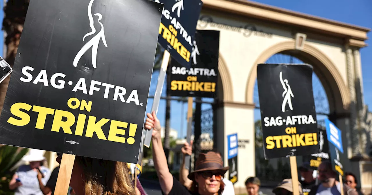 Film and Television Actors Union Reaches Tentative Deal with Studios on New Labor Contract