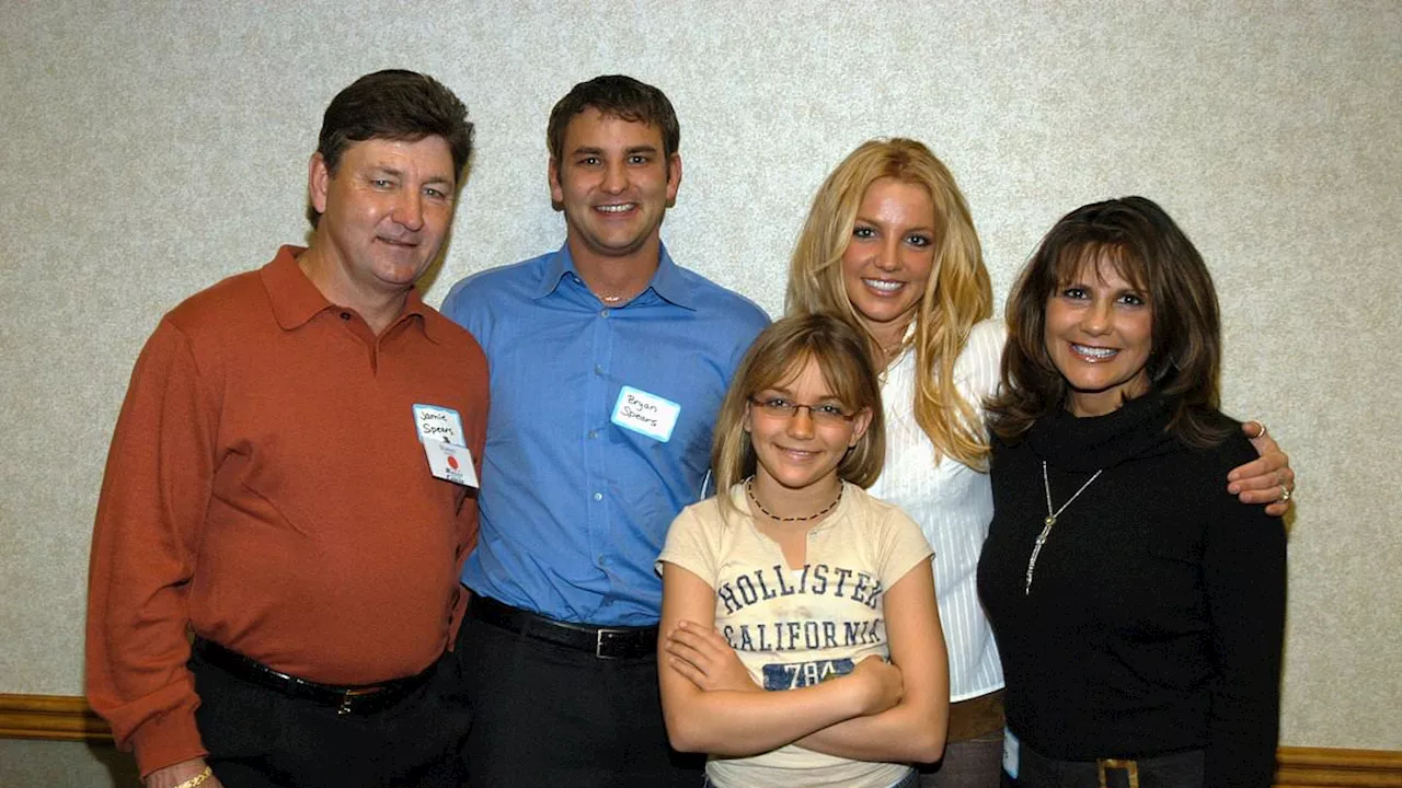 Britney Spears' Mother Denies Selling Daughter's Belongings