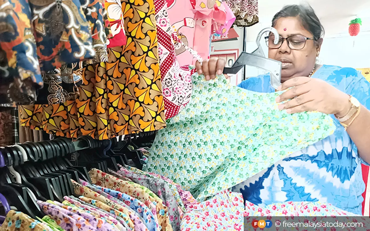 Deepavali bazaar traders hit by low sales