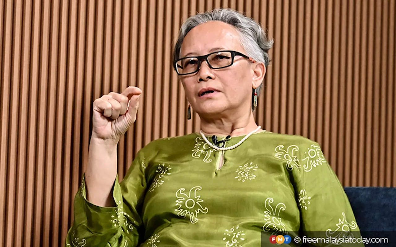 Focus on promoting STEM, not outdoing PAS, govt told