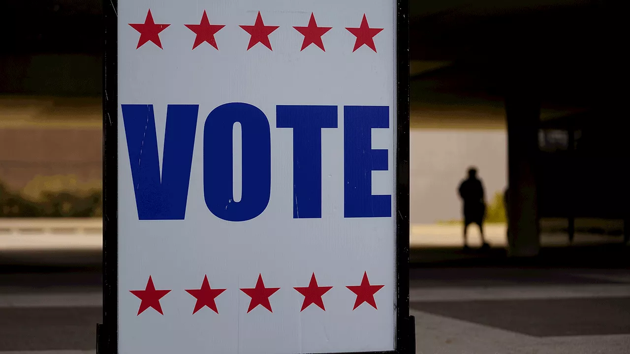 TX voters reject proposal to extend judicial retirement age