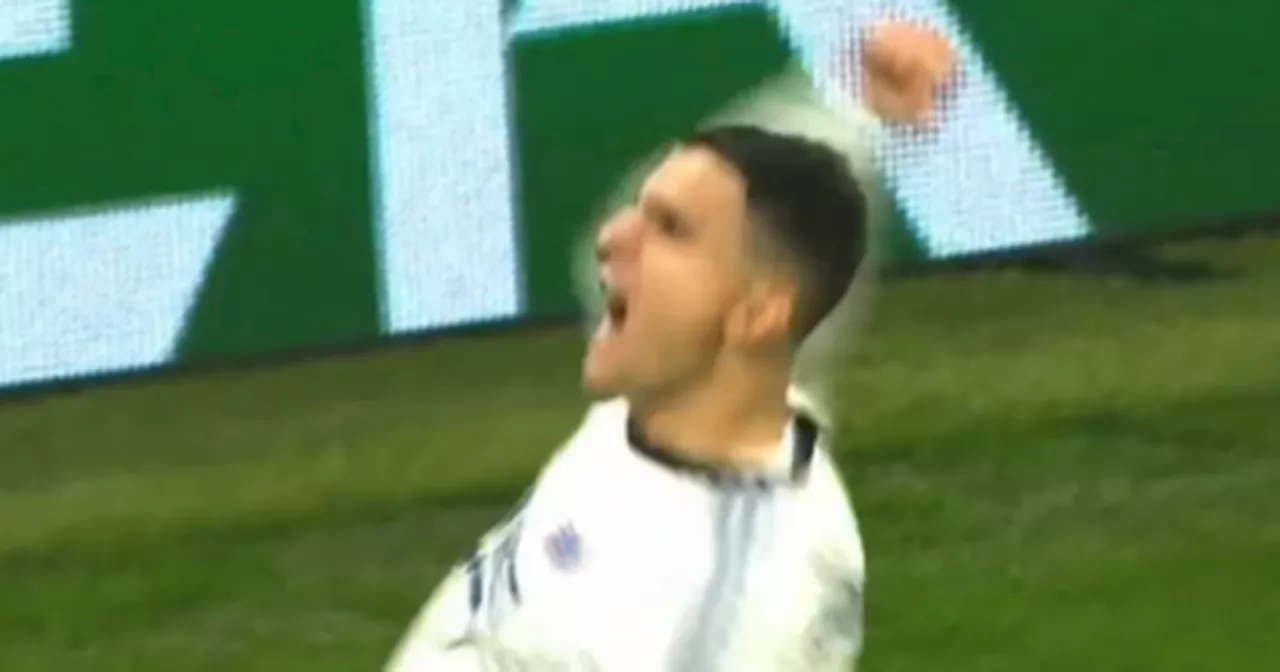 Moi Elyounoussi sparks incredible Copenhagen win over Man Utd in UCL thriller