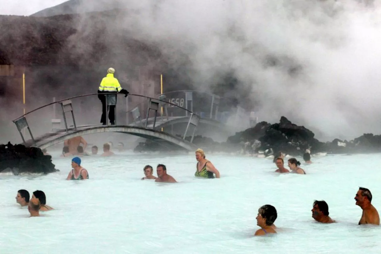 Iceland’s Blue Lagoon spa closes as earthquakes prompt volcanic eruption fears