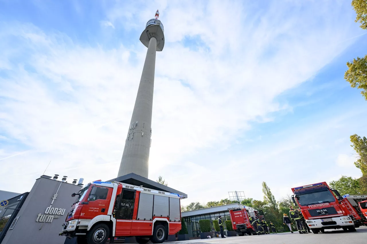 Brand im Donauturm – Feuerwehr-Großeinsatz in Wien