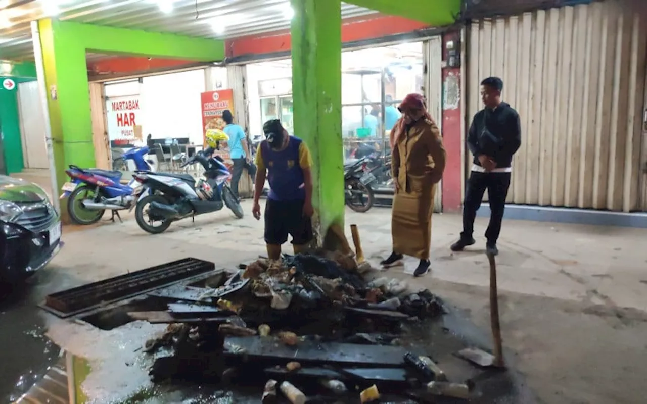 Pemkot Palembang Mulai Lakukan Pengerukan Drainase Menjelang Musim Hujan