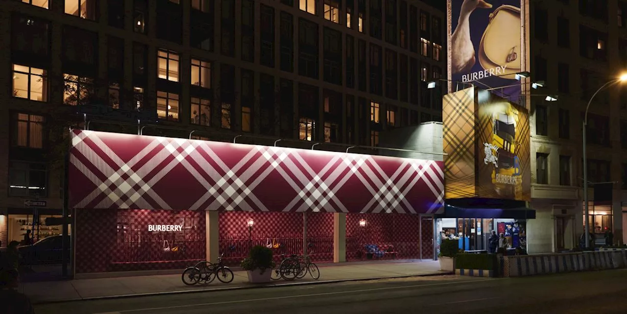 Il temporary bar di Burberry a New York è il place to be (and drink) del mese