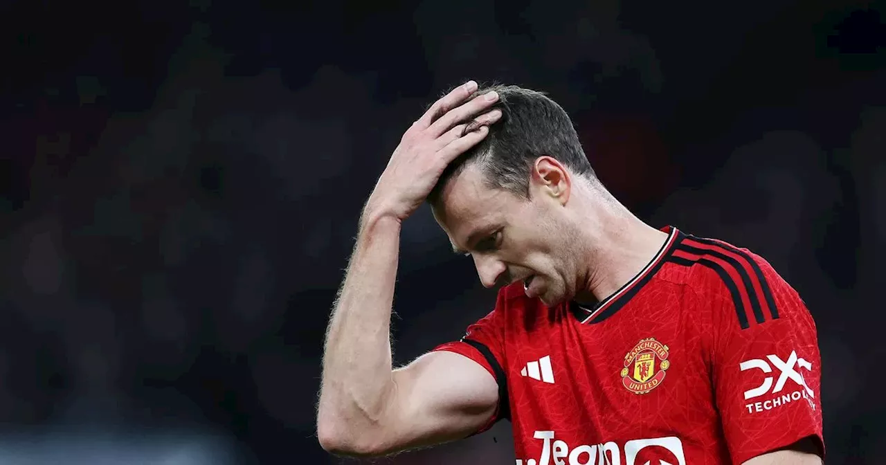 Erik ten Hag gives injury update on Man United defender Jonny Evans