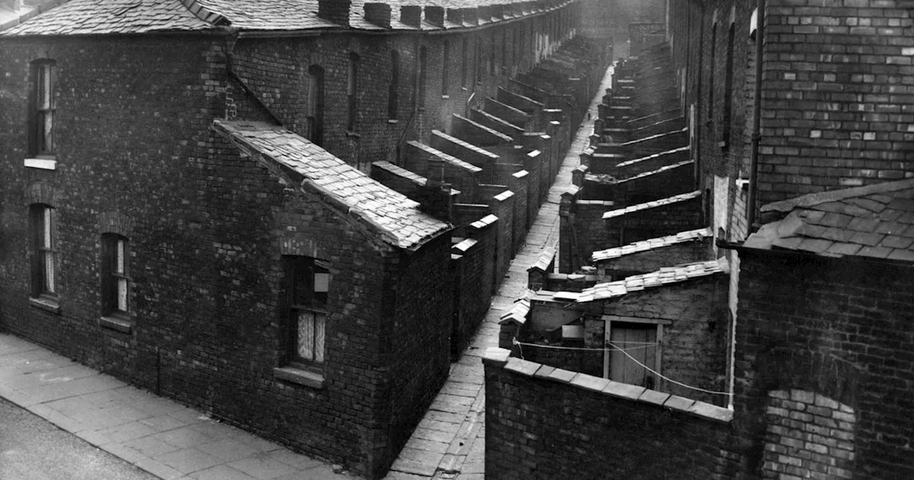 The alleyways that were once the playgrounds of Greater Manchester