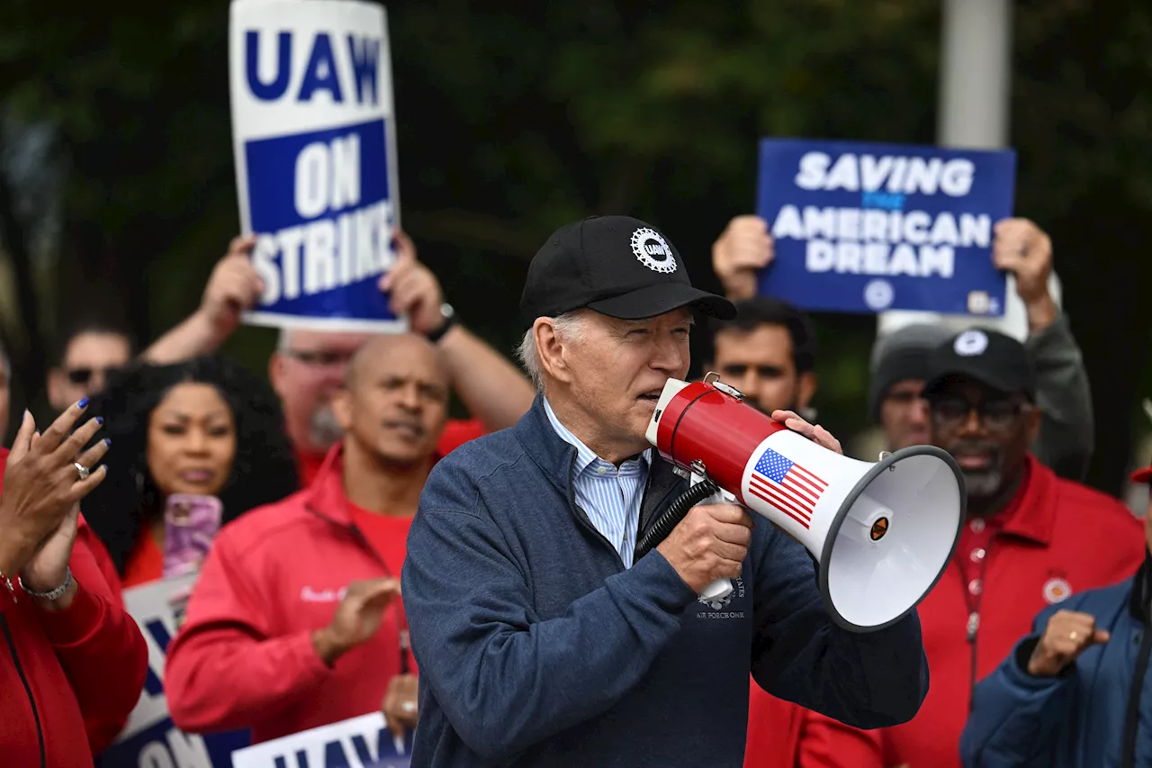 Biden travels to Illinois auto plant; will meet with Pritzker, UAW President