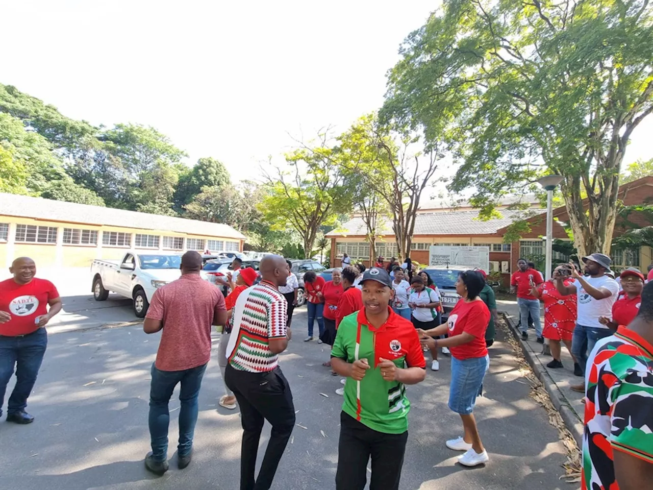 Sadtu calls off KZN picket, internal exams can resume