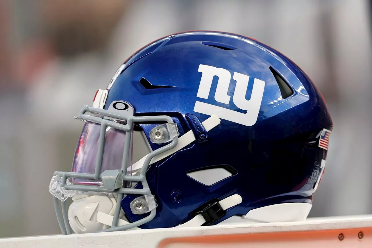 Ex-Giants veteran who changed careers comes out of retirement