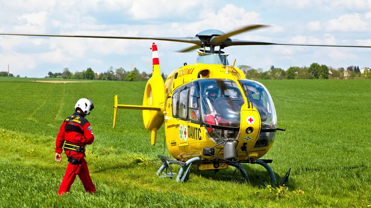 Drei Verletzte nach Frontalcrash: Rettung kam aus der Luft