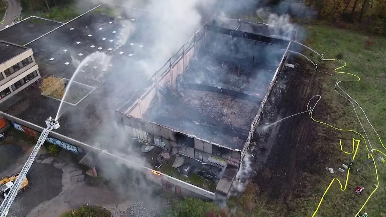 Niedersachsen & Bremen: Brandstiftung als Ursache für Turnhallen-Brand vermutet