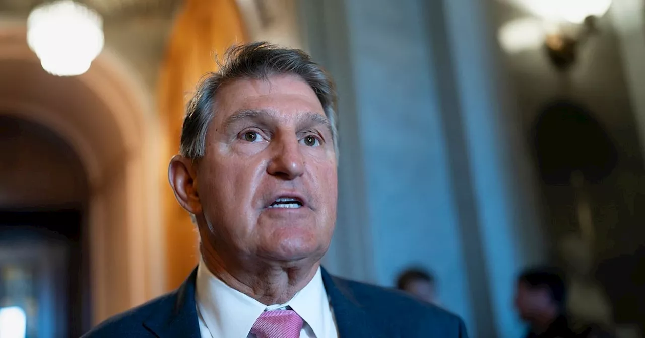 Demokratik Parti, Joe Manchin'in Senato'dan çekilmesiyle zor durumda