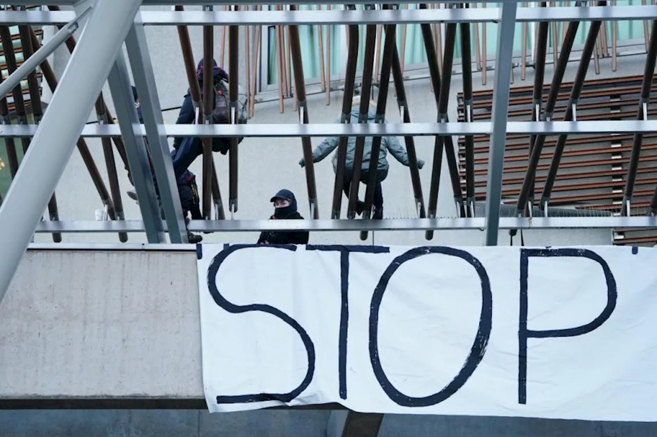 Five arrests after pro-Palestinian protesters scale Scottish Parliament