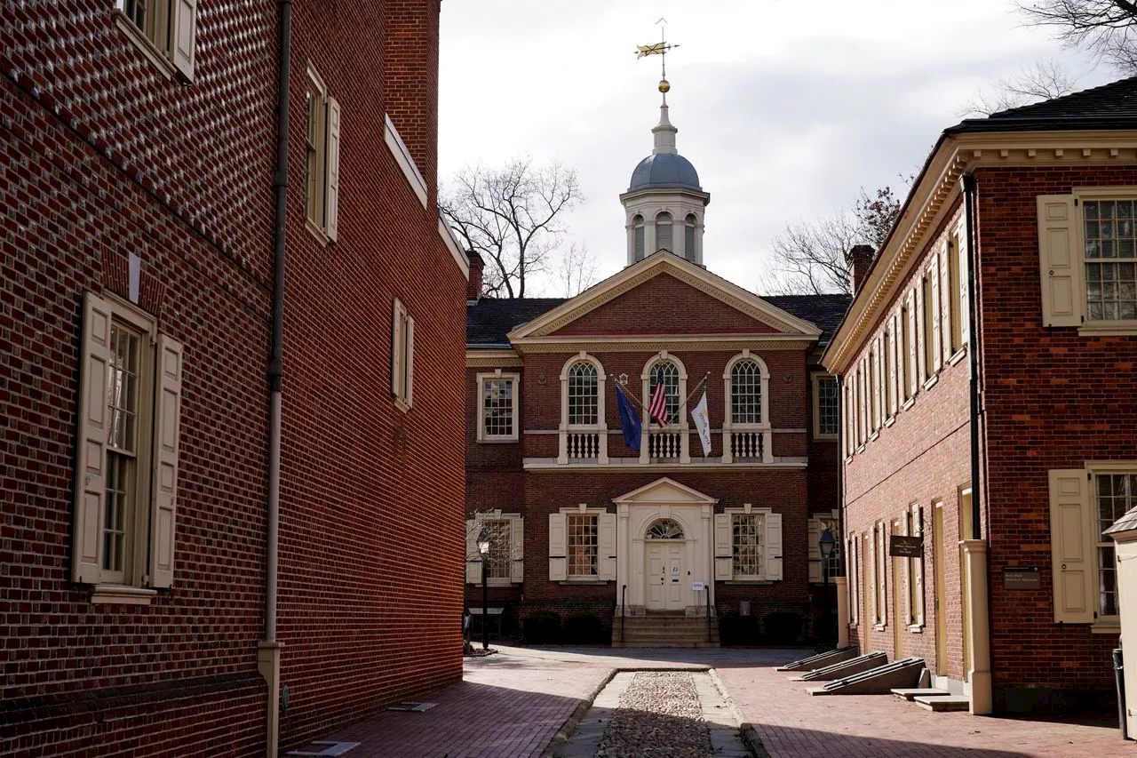 ‘You may not believe me’: Do Founding Fathers and bank robbers haunt Carpenters’ Hall?