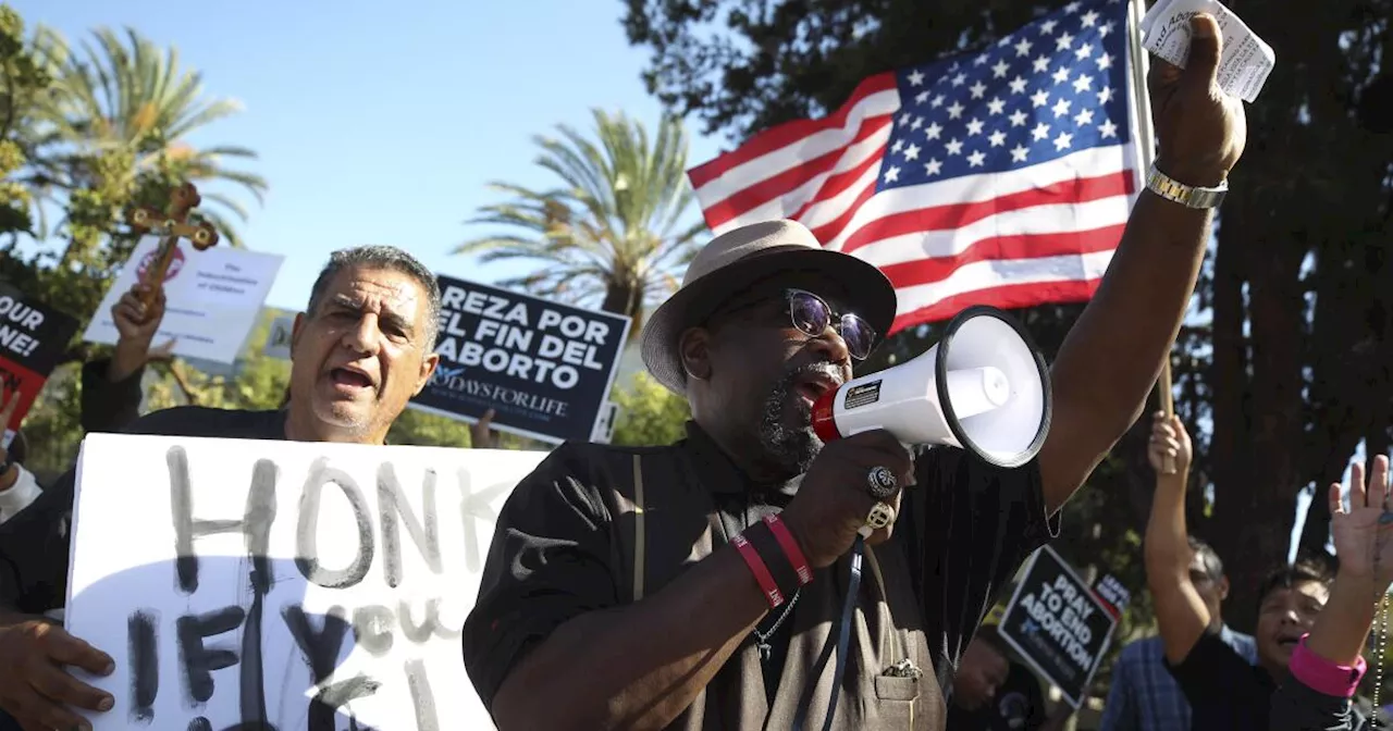 Pastor who stirred controversy over anti-transgenderism remarks sues San Diego mayor over board removal