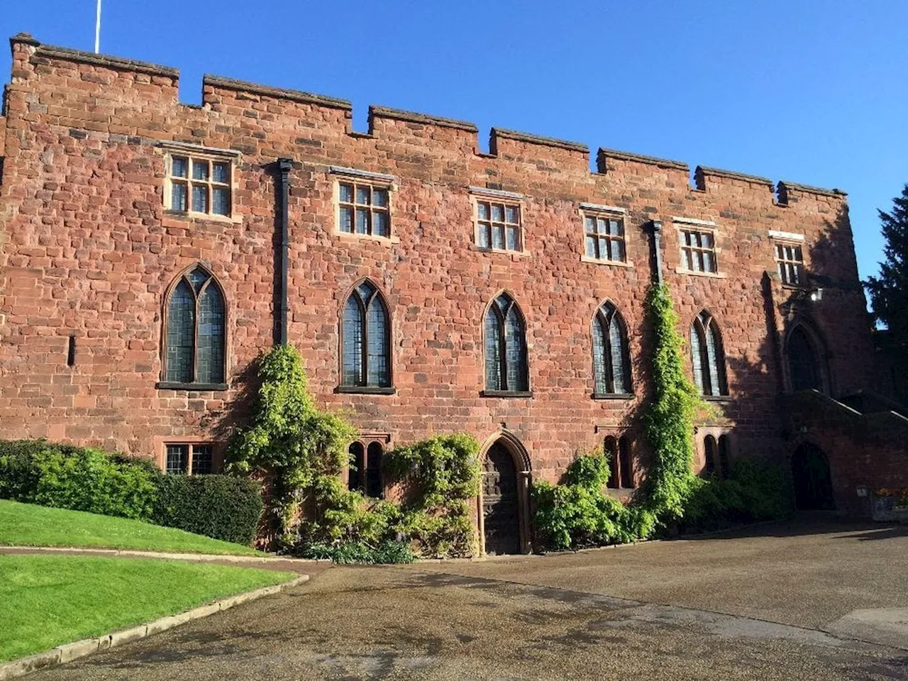 Heritage experts invited to view plans to boost trade at Shrewsbury Castle