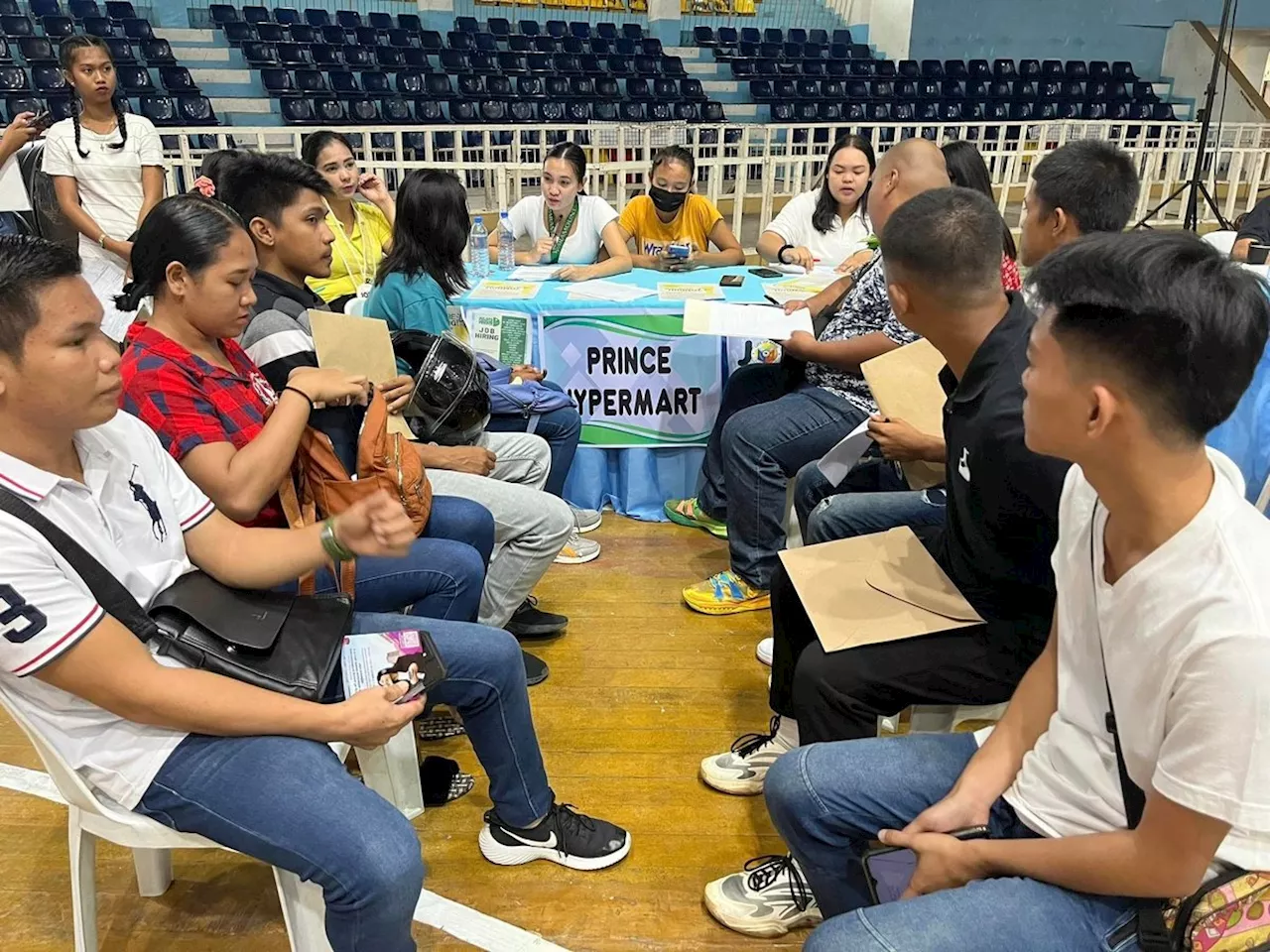 Bagonhons hired at Negros Day job fair