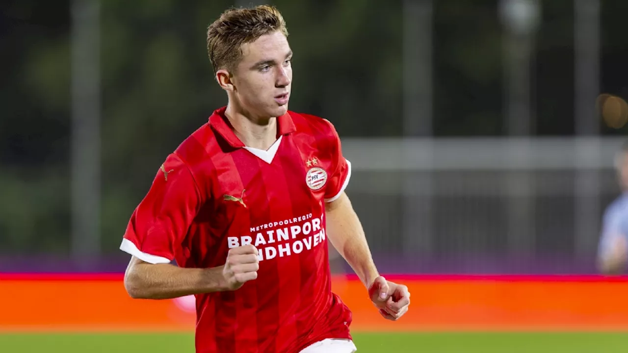 17-jarige debutant van PSV onthult drie voorbeelden: ‘Naar hen kijk ik graag’