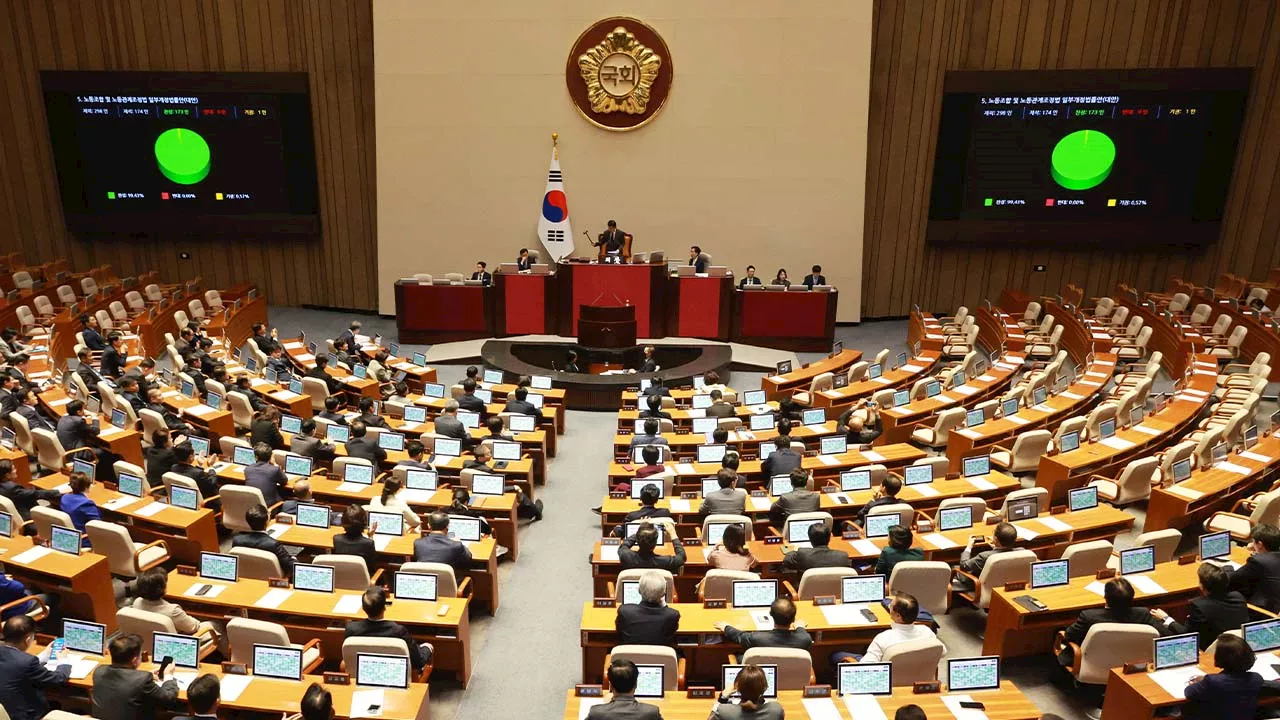 노란봉투법 등 국회 본회의 상정...與, 필리버스터 전격 철회