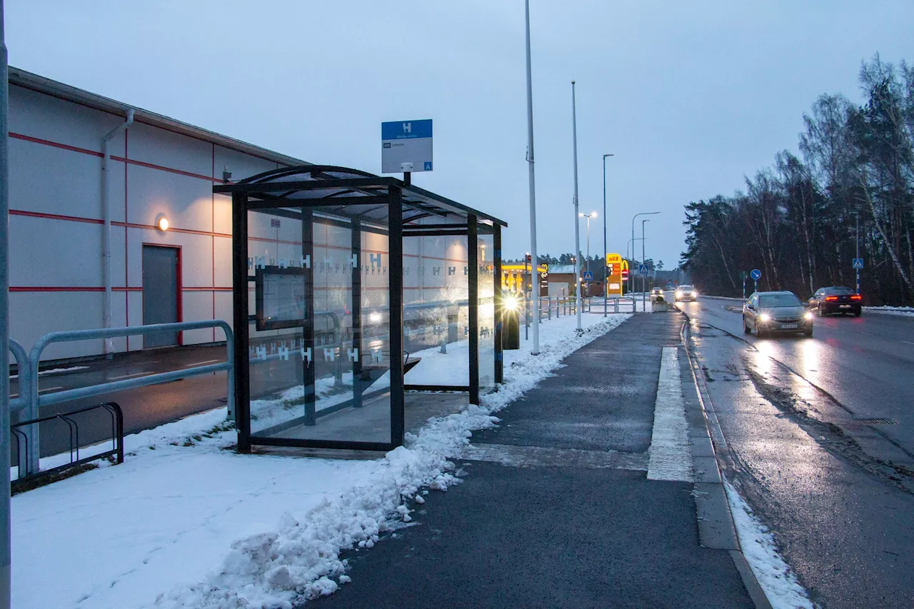 Fortsätt kampen för ett busstopp på Mellby center